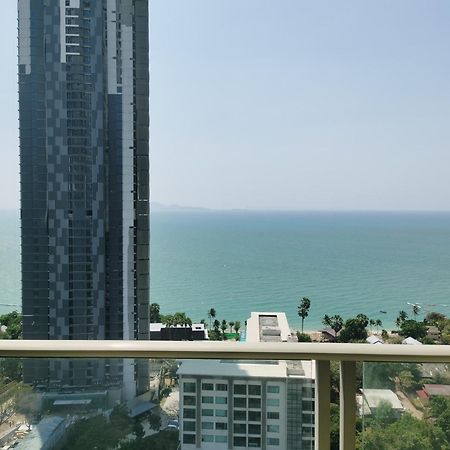 The Riviera Wongamat Hong Apartment Pattaya Bagian luar foto