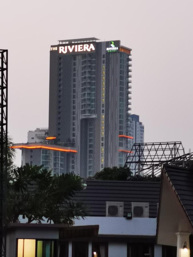 The Riviera Wongamat Hong Apartment Pattaya Bagian luar foto