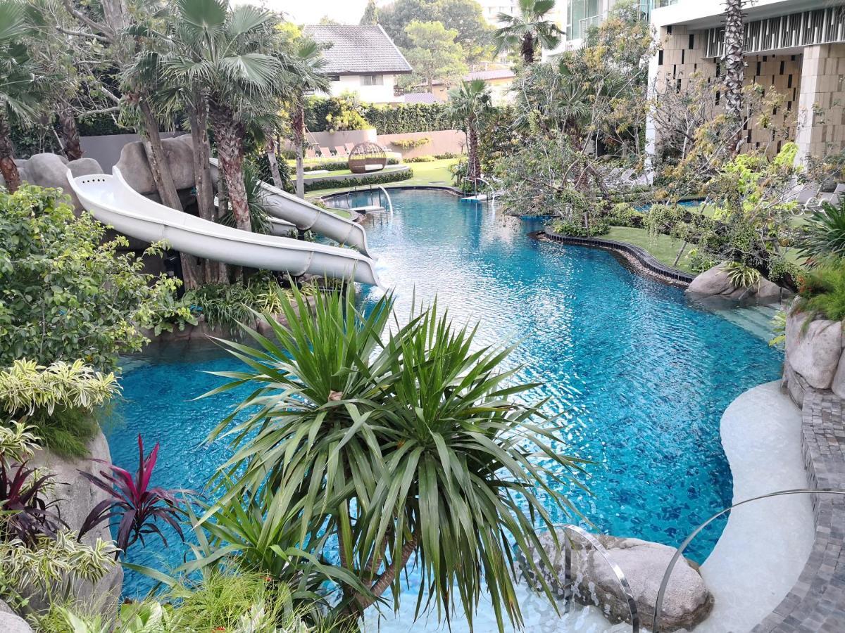 The Riviera Wongamat Hong Apartment Pattaya Bagian luar foto